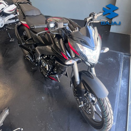 Bajaj Rouser NS 200 (Nuevo Modelo)