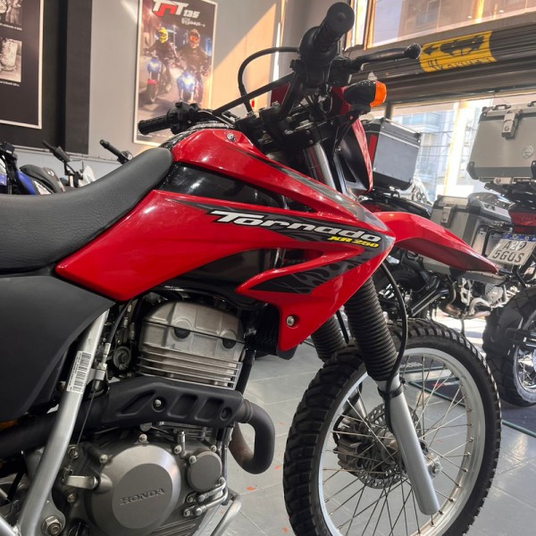 Honda Tornado 250 2013